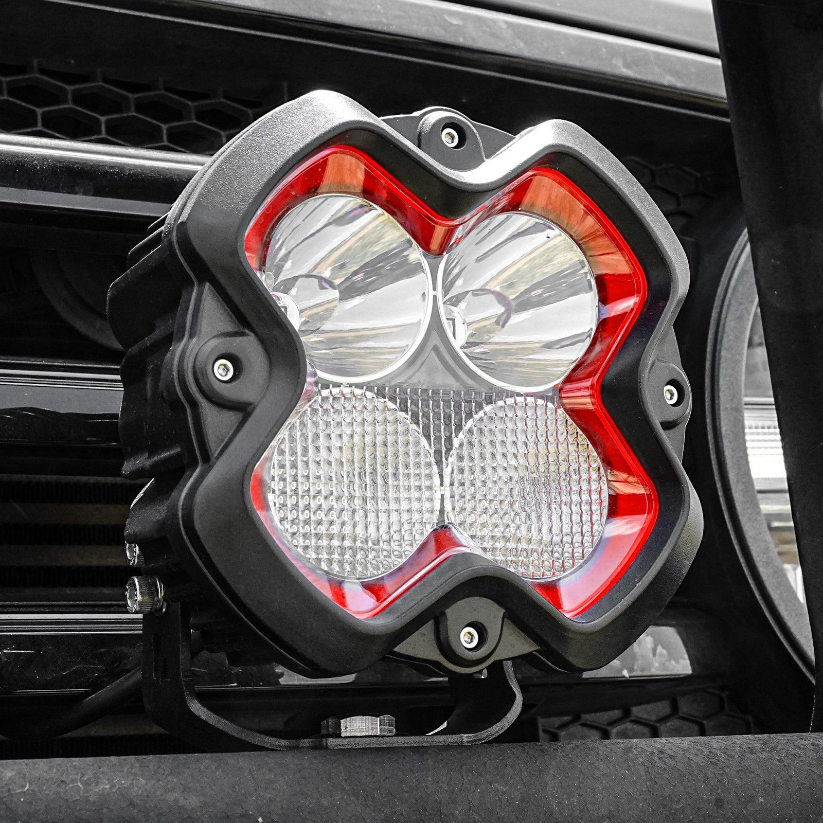 HALO SE Series 6-inch LED Pod Lights with Red and White DRL - NOVSIGHT