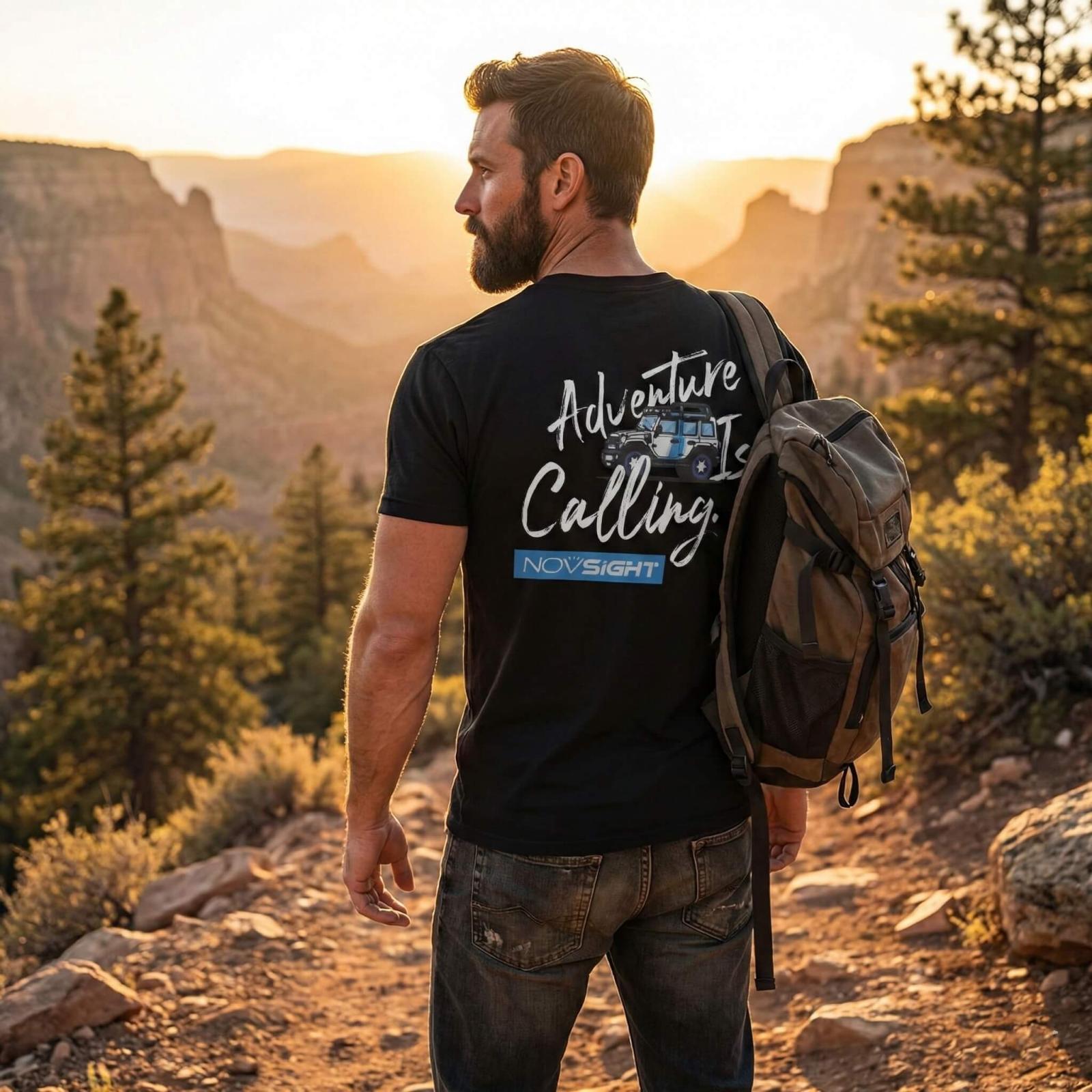 Black Short Sleeve T-shirt - NOVSIGHT