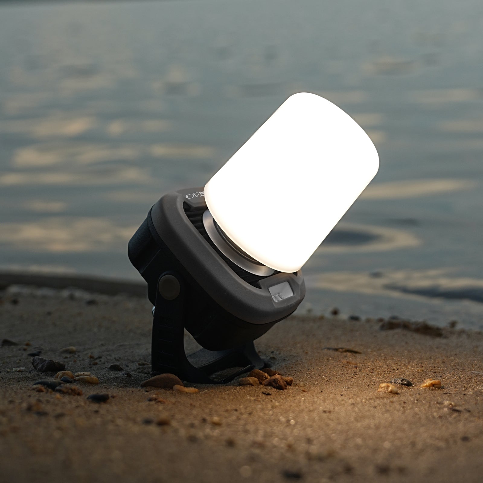 ‎Kit de luz de trabajo giratoria magnética recargable LED cuadrada con gancho para acampar fuera de la carretera