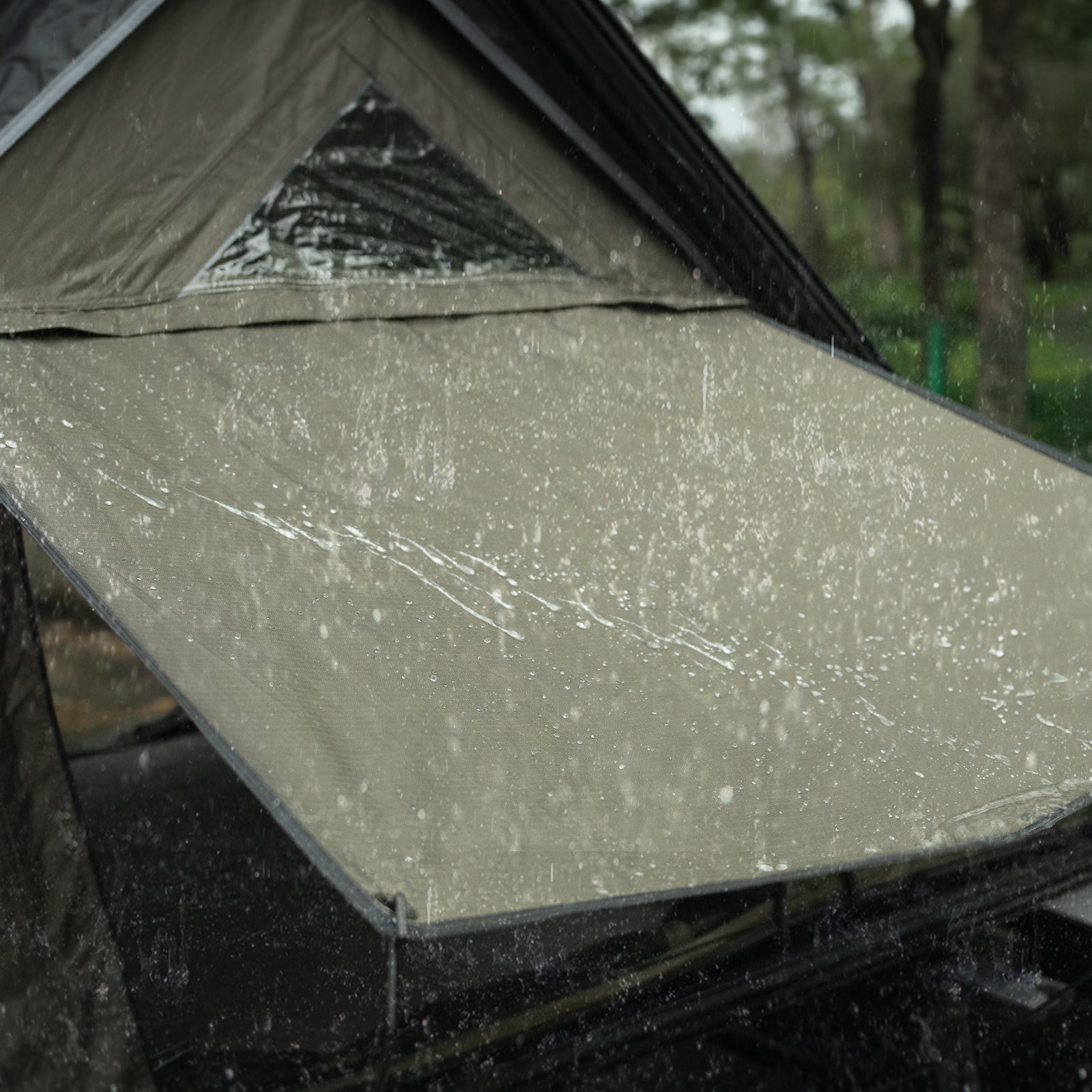 Zebra Rooftop Tent - NOVSIGHT